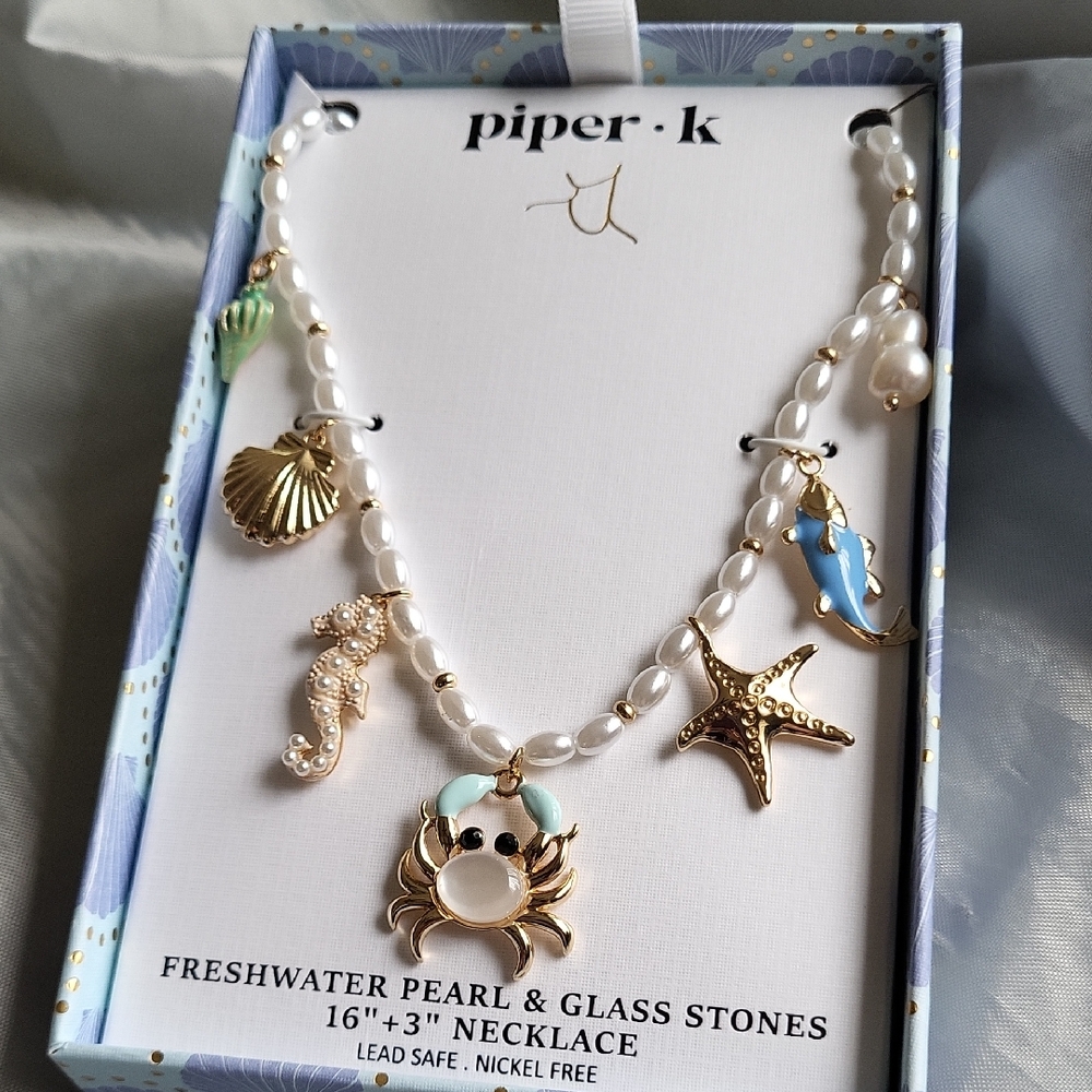 Piper K FISH Crab, Starfish, Seahorse Shell, Pearl and Charm Necklace BNIB